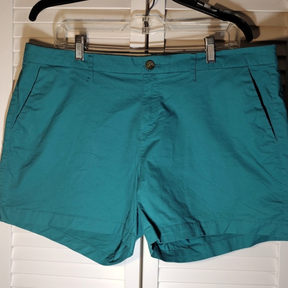 Old Navy shorts